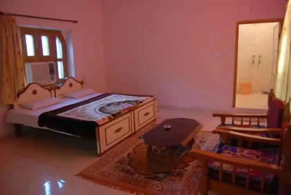 Hotel Oasis