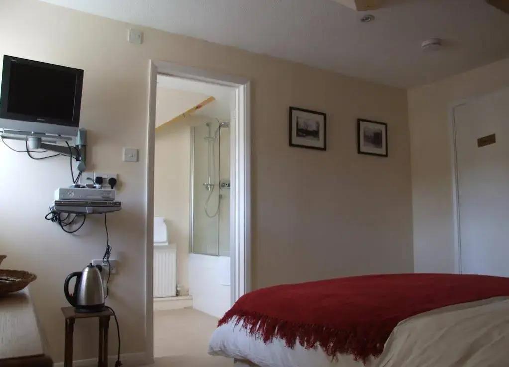LA B&B