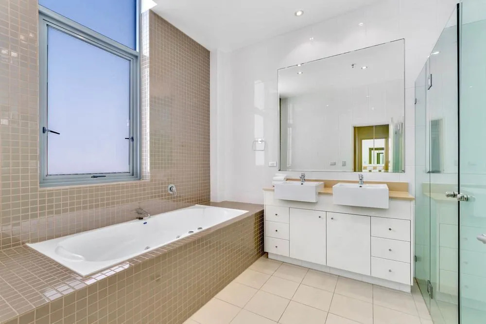 Surfers Paradise Penthouse