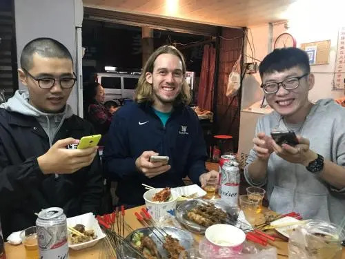 Qiaohe Youth Hostel