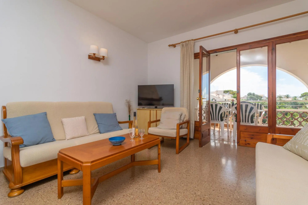 CAN JAUME 6 - Villa very close to the sea, with private pool and free WiFi.