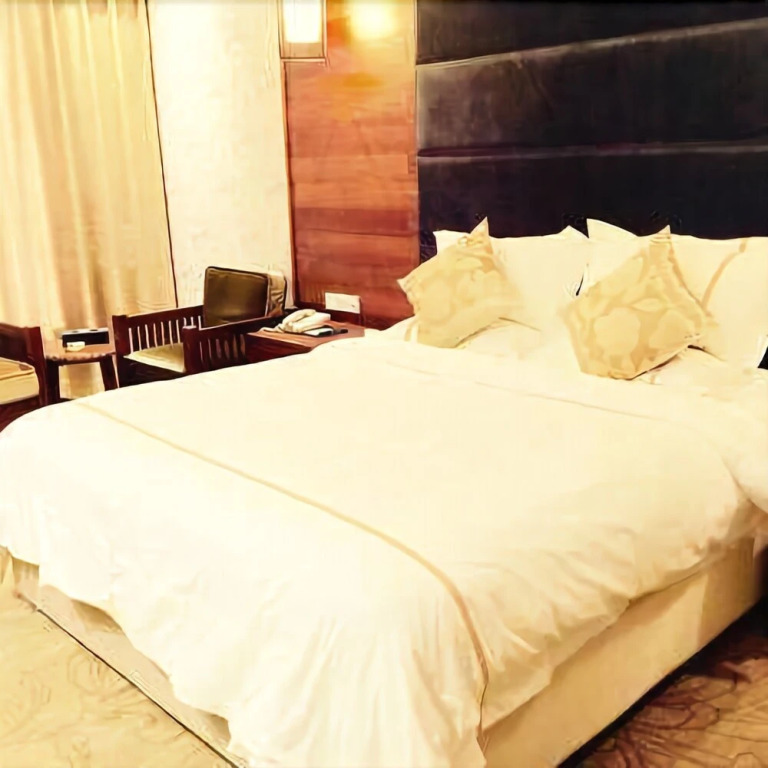 Yunzhibin Jinghao Hotel