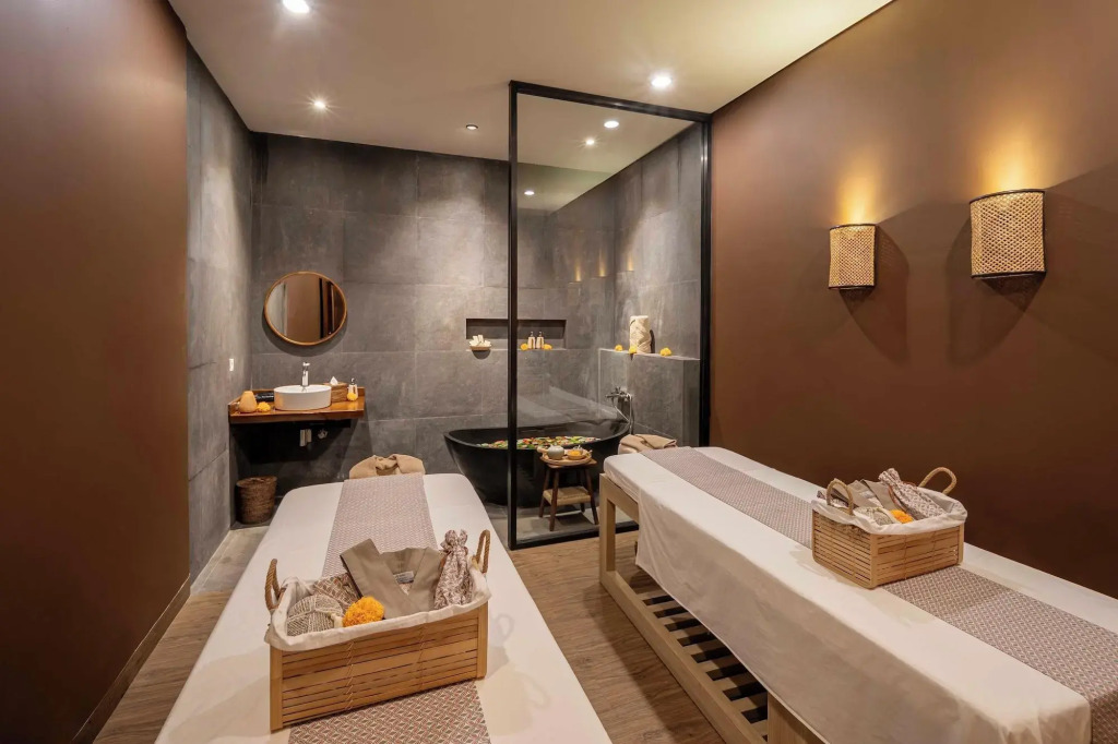 Kayumas Seminyak Resort