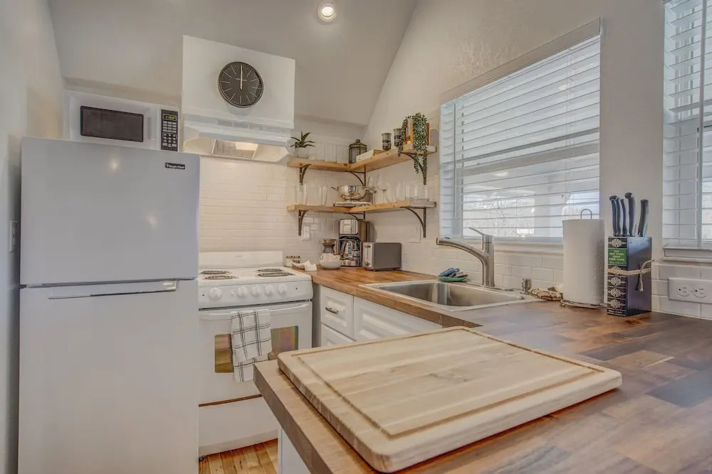 1BR Downtown Balcony-perfectwalk to Restaurants