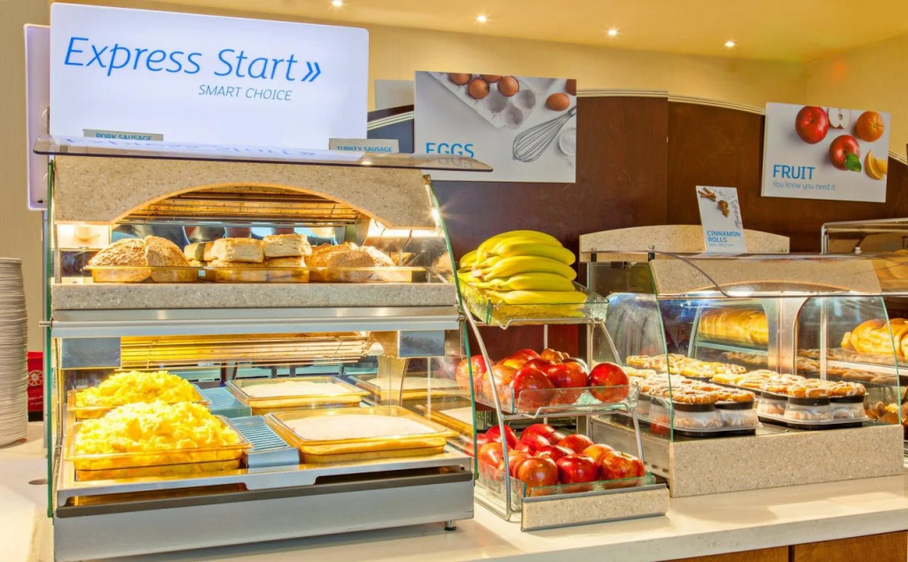 Holiday Inn Express Hotel & Suites Fishermans Wharf by IHG
