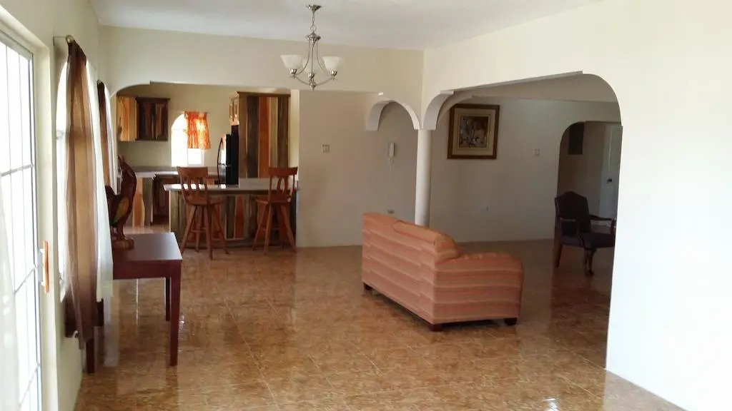 Duncans Villa