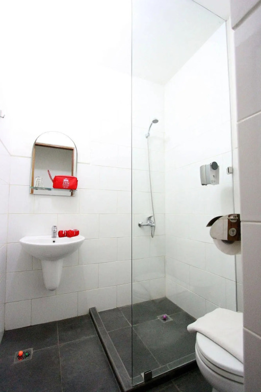 ZEN Rooms Gajah Mada Hasyim Ashari