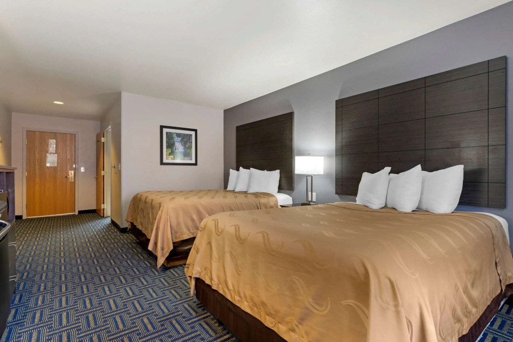 Days Inn Salisaw