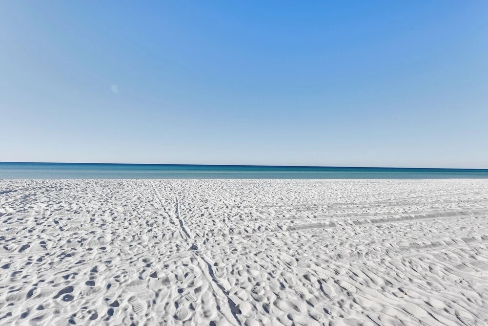 PCB Studio w/ Private Patio: Steps to Beach!