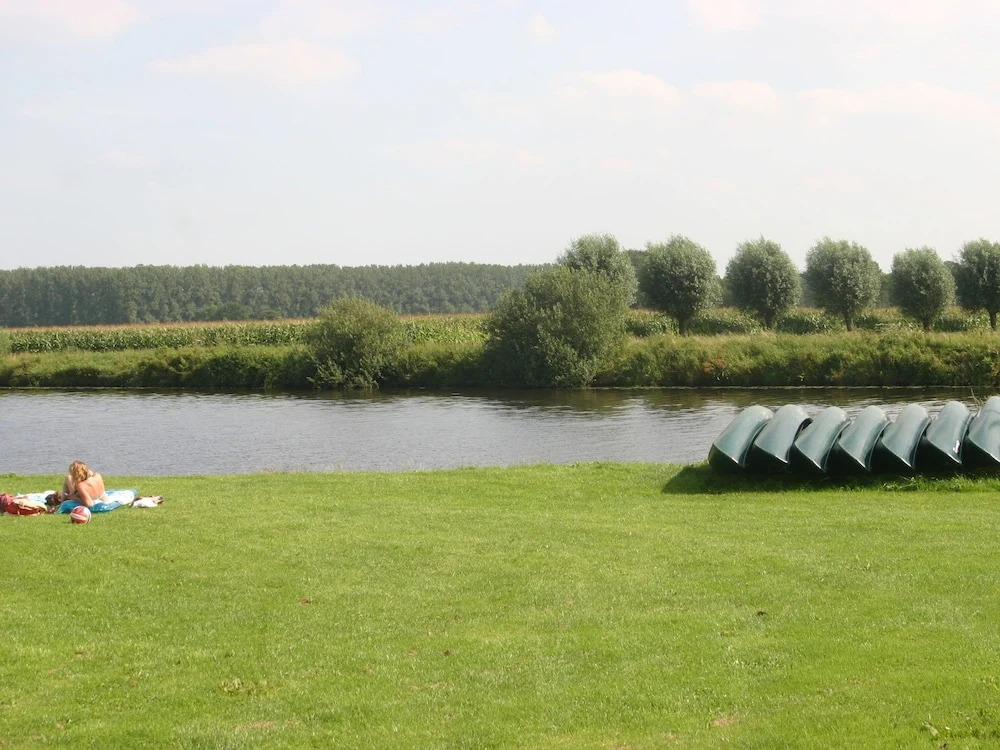 Holiday home in Dalfsen with terrace and garden with barbecue