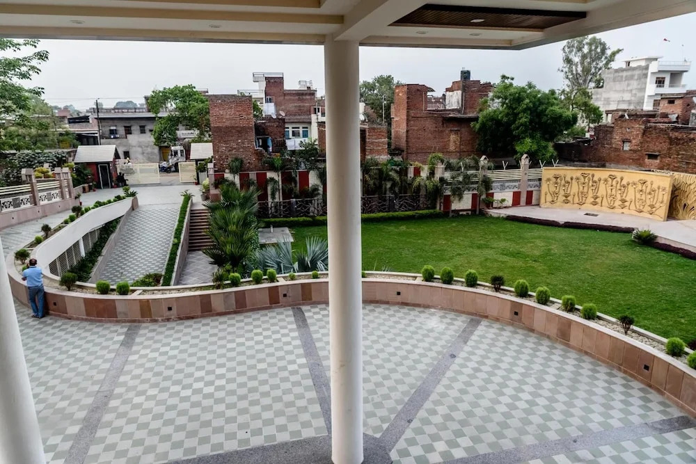 Konark Grand Hotel
