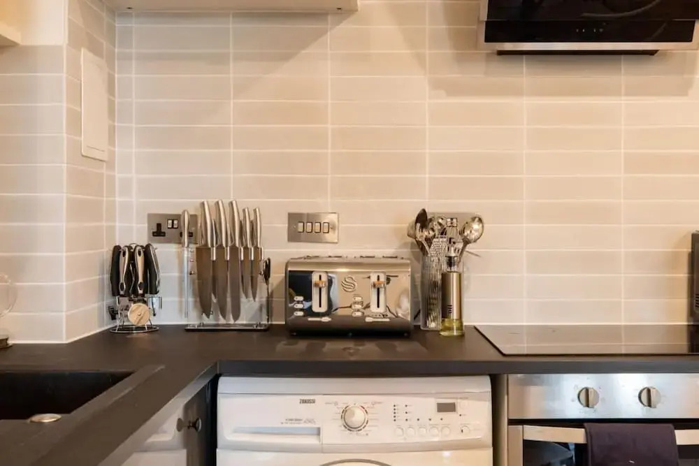 The Wandsworth Secret - Adorable 2bdr Flat With Balcony