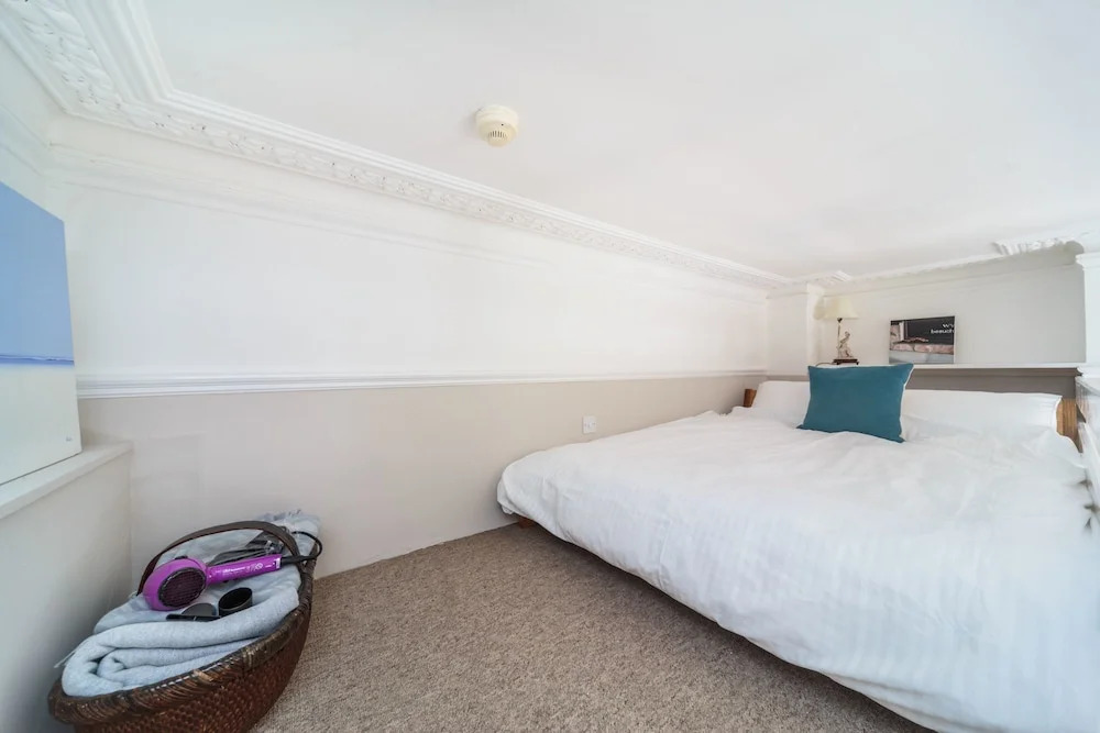 Seaside Regency Studio Apartment