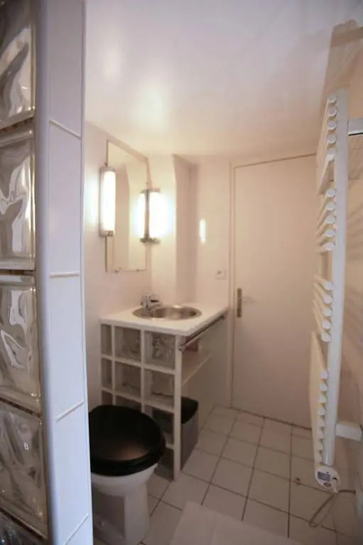 Lovely Marais Studio (75)