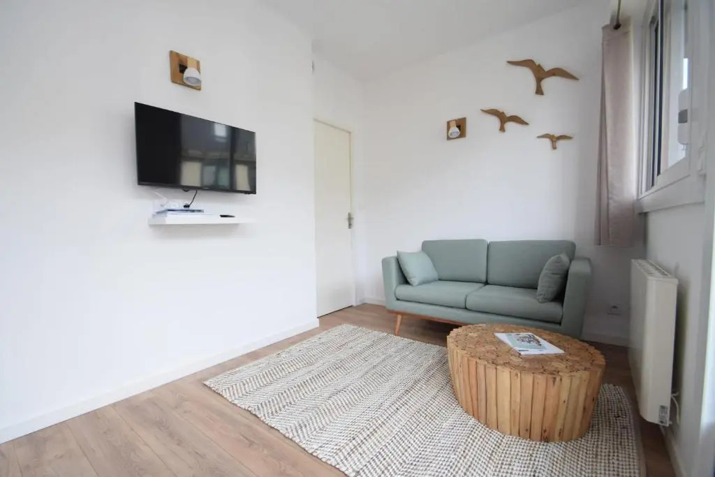 Appartement cosy 2 pers vue mer balcon hyper centre Dinard