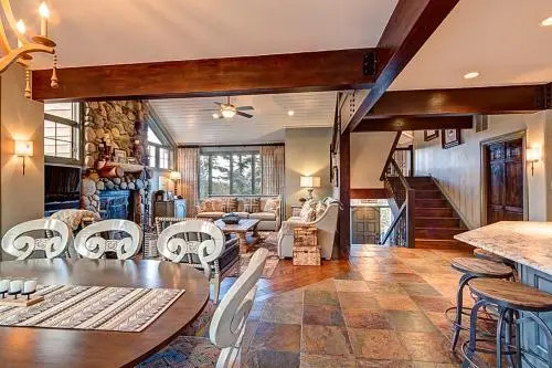 Boulder Ridge Retreat