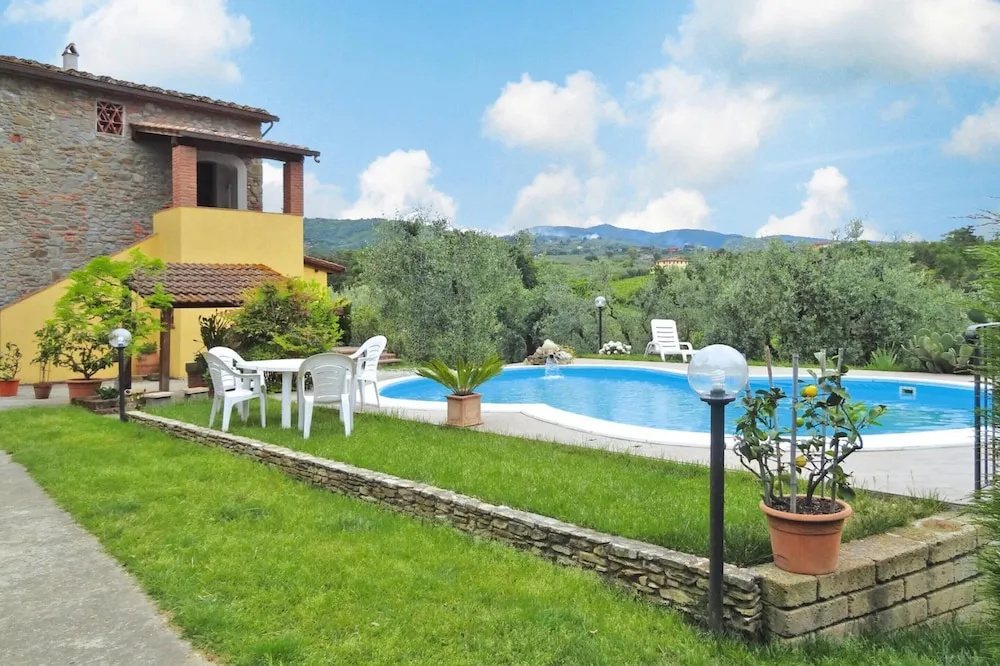 Villa in Vinci with Private Pool & Vineyard Views