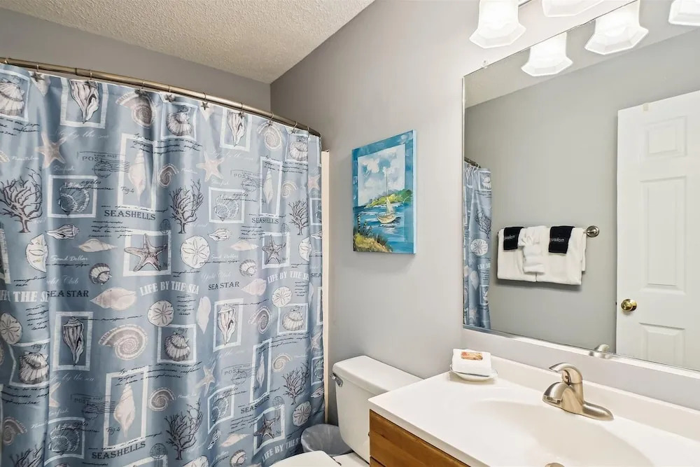 Sandpiper Cove 4117 2 Bedroom Condo by RedAwning