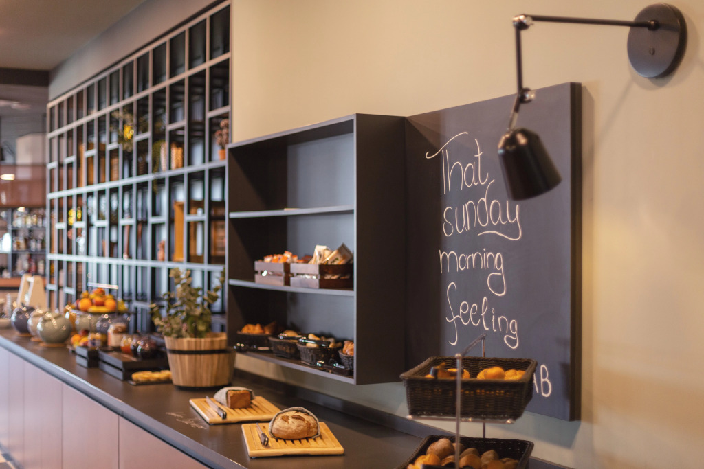 Holiday Inn - the niu Tab Dusseldorf Main Station by IHG