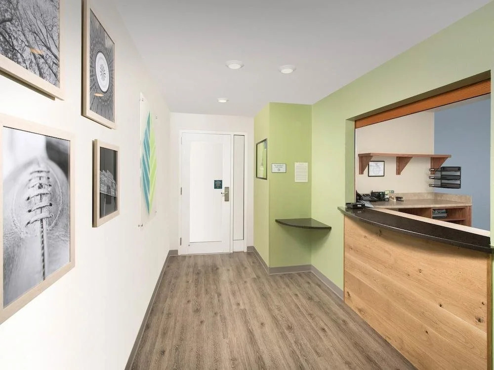 Extended Stay America Select Suites - Orlando - East
