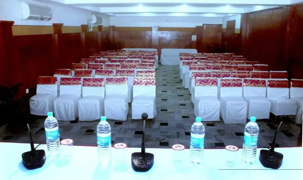 Hotel Ambarish