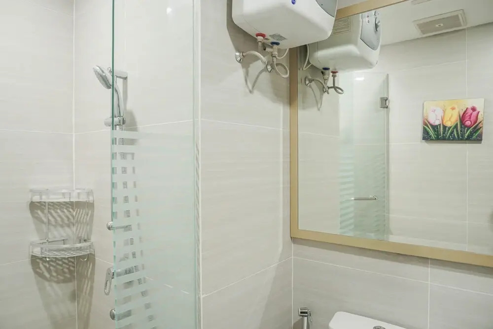 Brand New and Luxury 1BR at West Vista Apartment