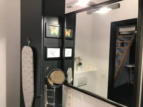 Modern cozy studio with backyard