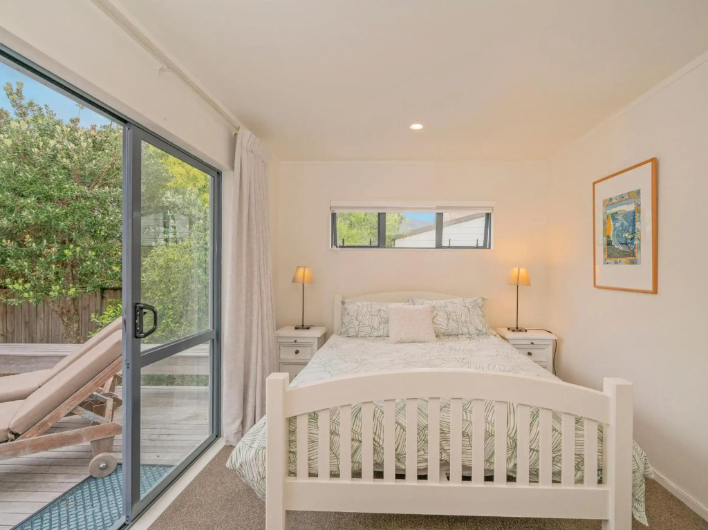 Upsides and Good Vibes - Pauanui Holiday Home