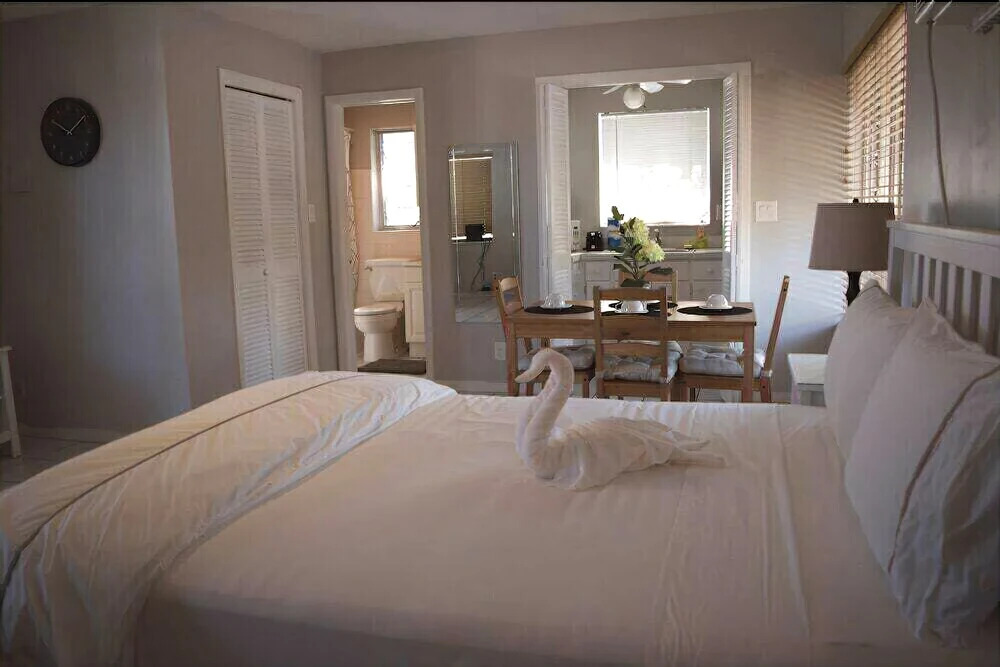 Cozy of Aquamar 8 - 1 Br Apts