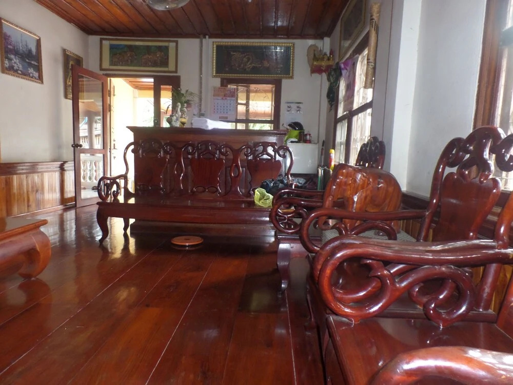Inthasak Guesthouse