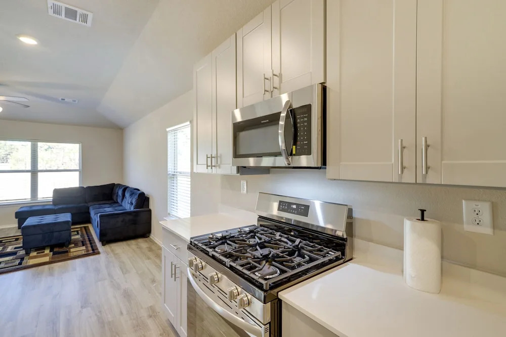 Brand New Spring Home < 1 Mi to Old Town!
