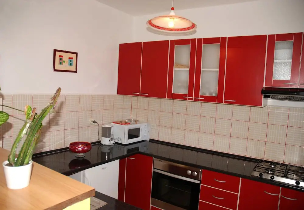 Family house Sutivan