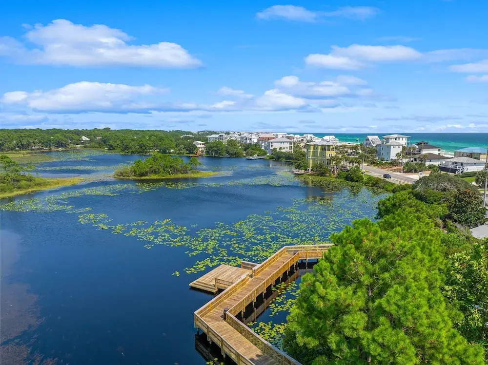 Four Cs Retreat - Lavish Home with Private Boardwalk Access to the Beach
