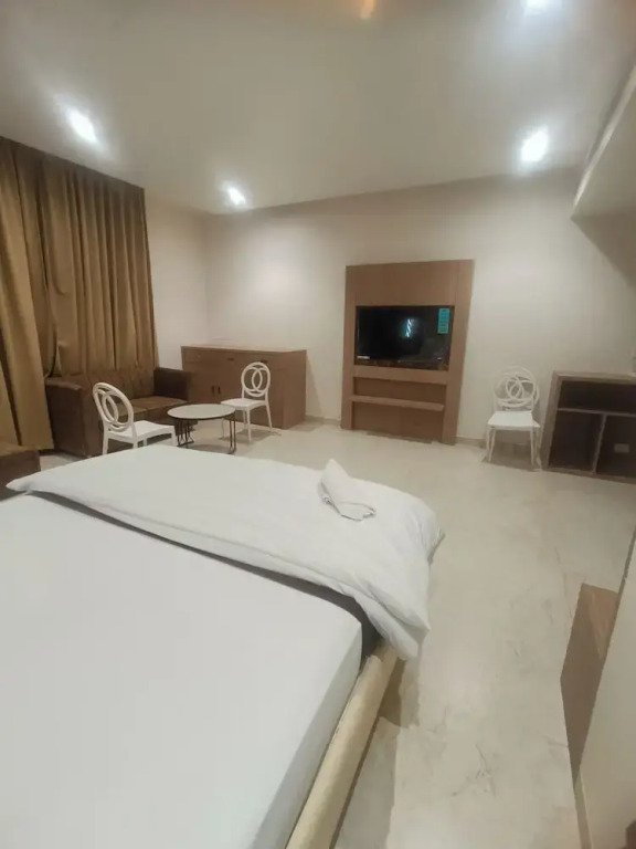 Hotel Satkar Inn