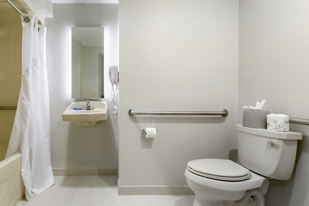 Holiday Inn Express Hotel & Stes Mt. Arlington Rockaway Area by IHG
