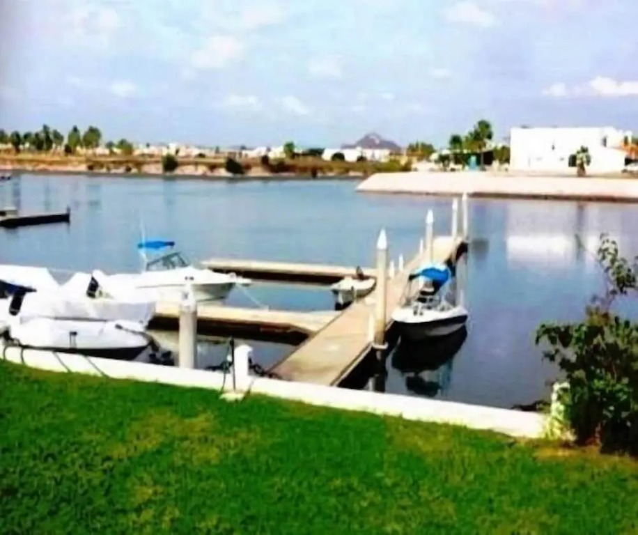 Casa en Marina Cid