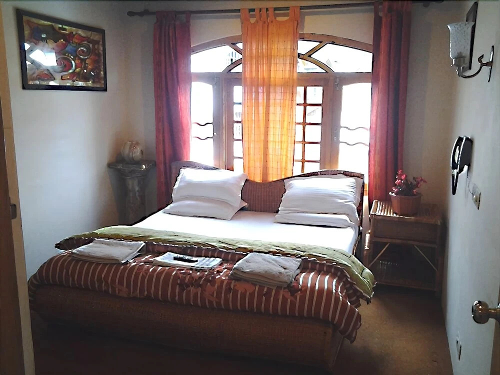 Hotel Ronak Resort