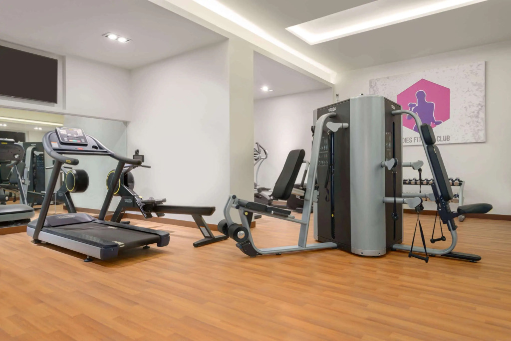 Отель Wyndham Garden Muscat Al Khuwair