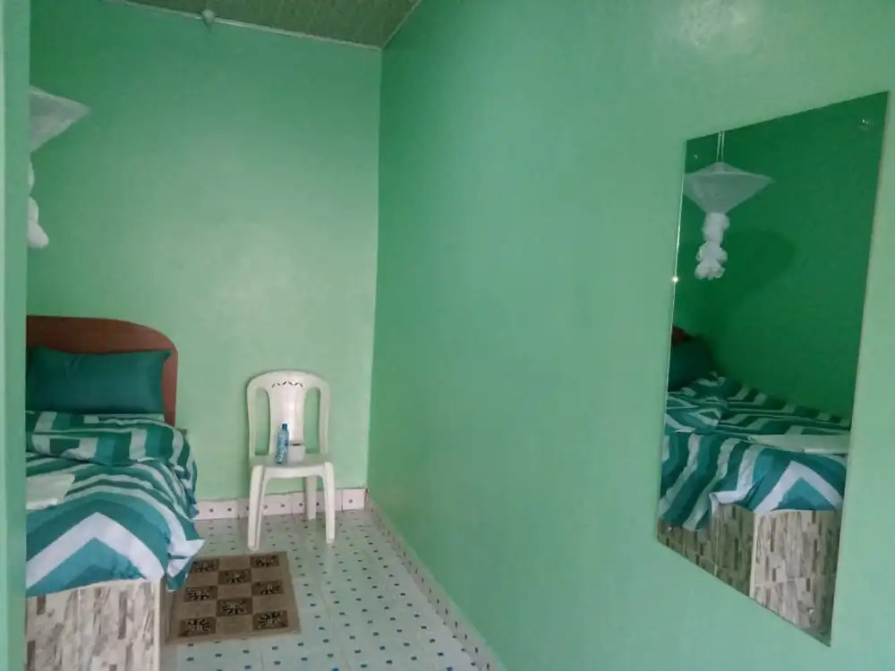 Acacia Hotel