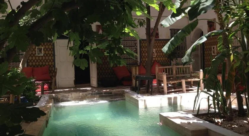So Chic Riad