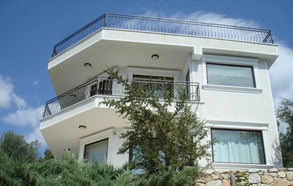 Olivera Villa