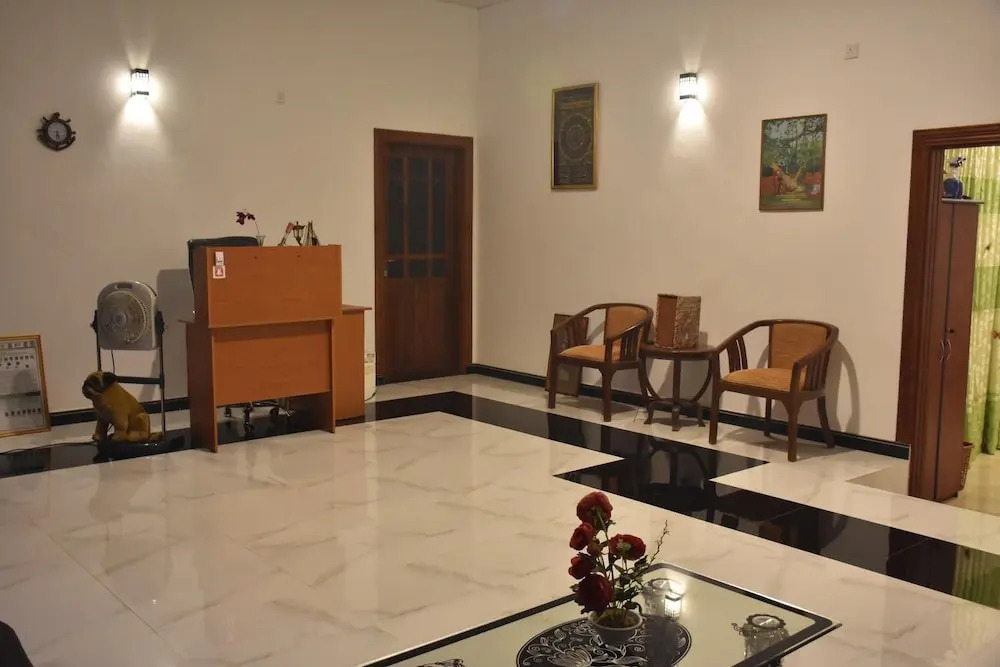 Green Palace Hotel