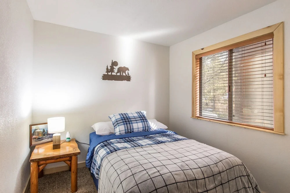 Moonridge Charmer - 2 Br Home