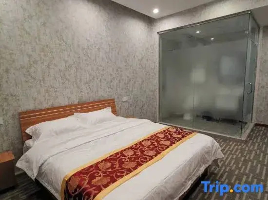 Xinzheng Luhao Boutique Hotel (Huanan City Longhu Jinyi City)