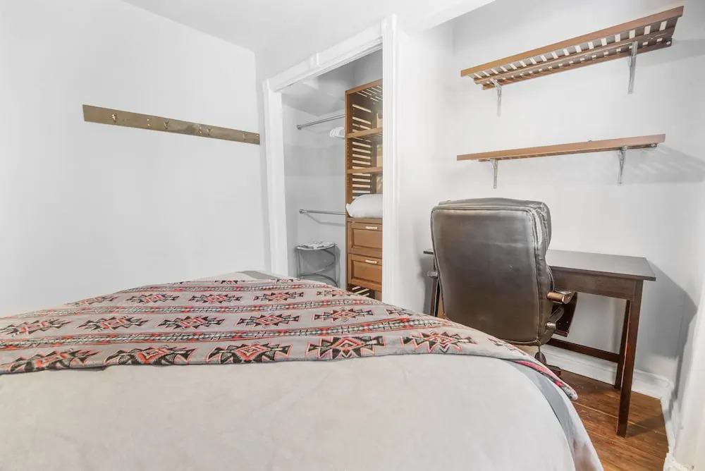 Middle Bear Chalet
