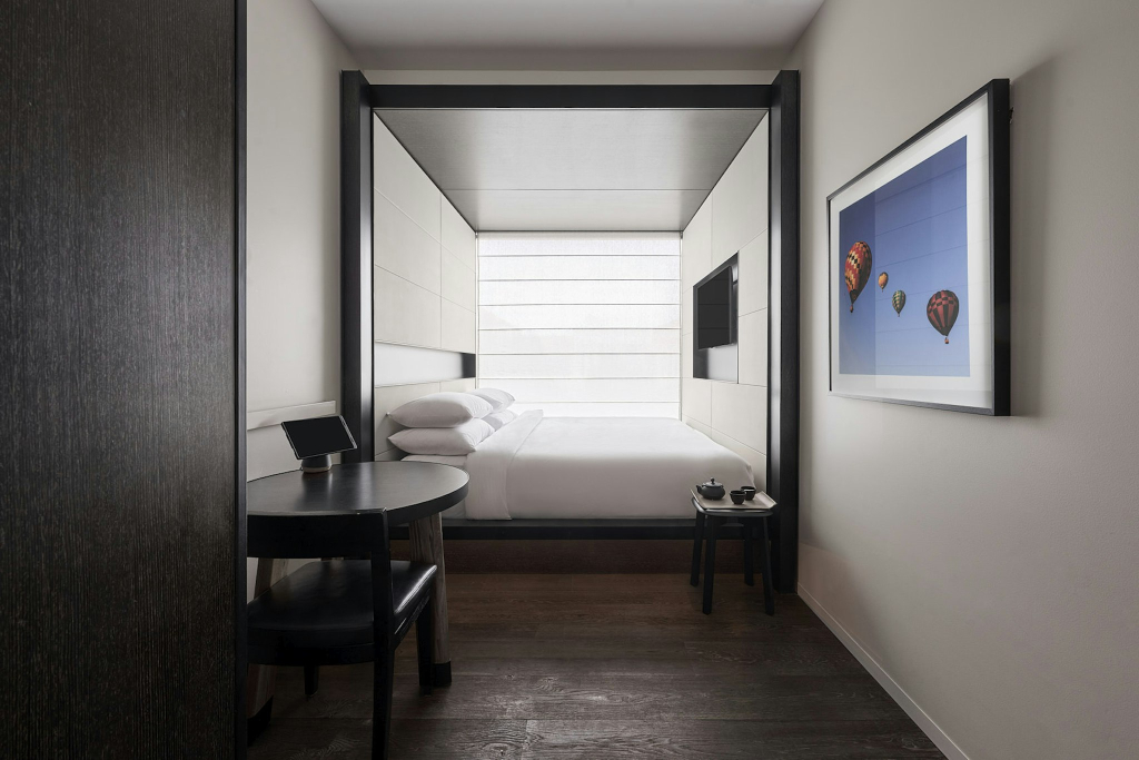 Little National Hotel Canberra