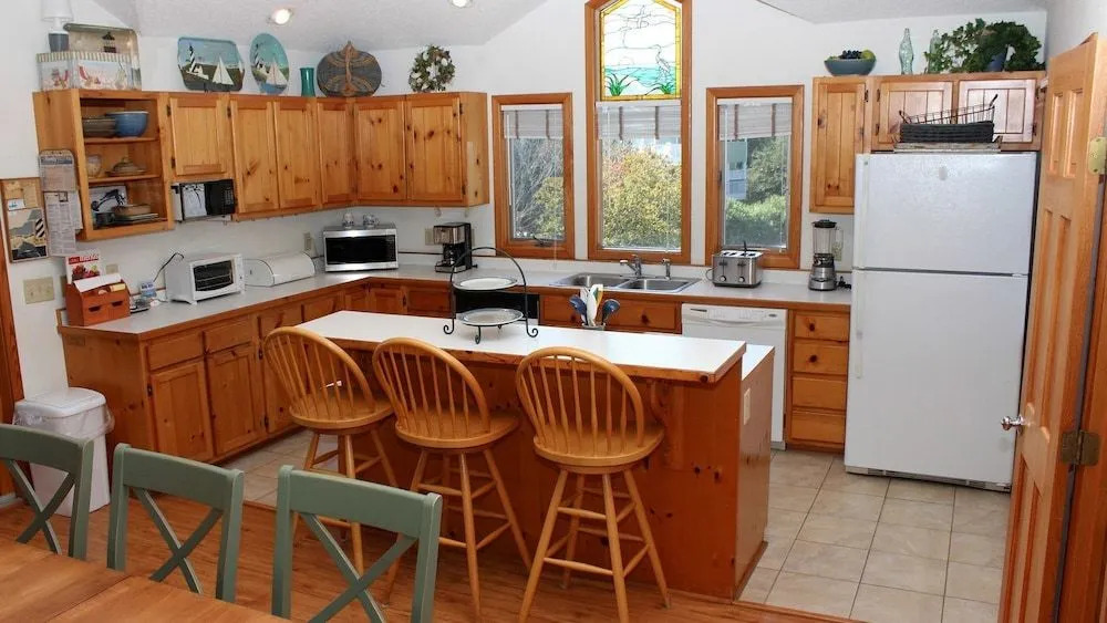 Zephyr - 5 Br Home