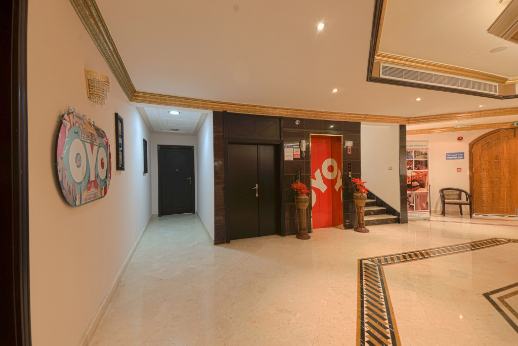 OYO 127 Bait Al Marmar Hotel