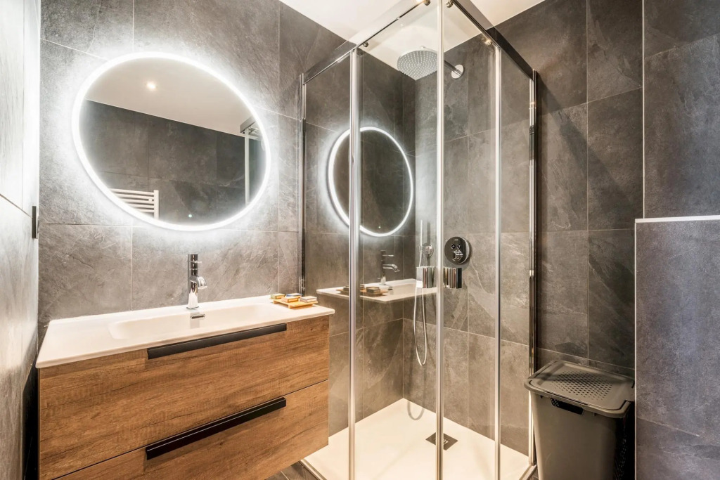 SIPO - Design apartment in brand-new residency