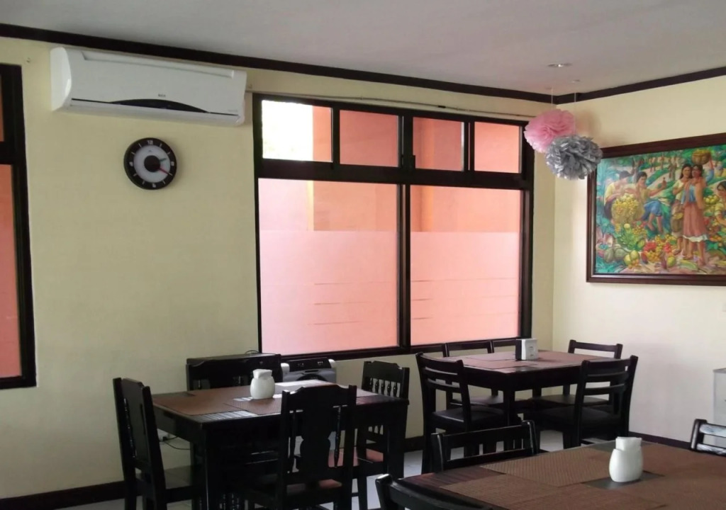 RueMango Apartelle and Suites